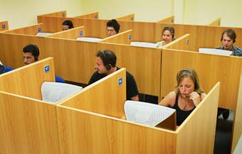 Imatge d'arxiu del Centre d'Idiomes.
